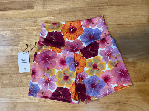 Kapakahi Shorts- Hibiscus