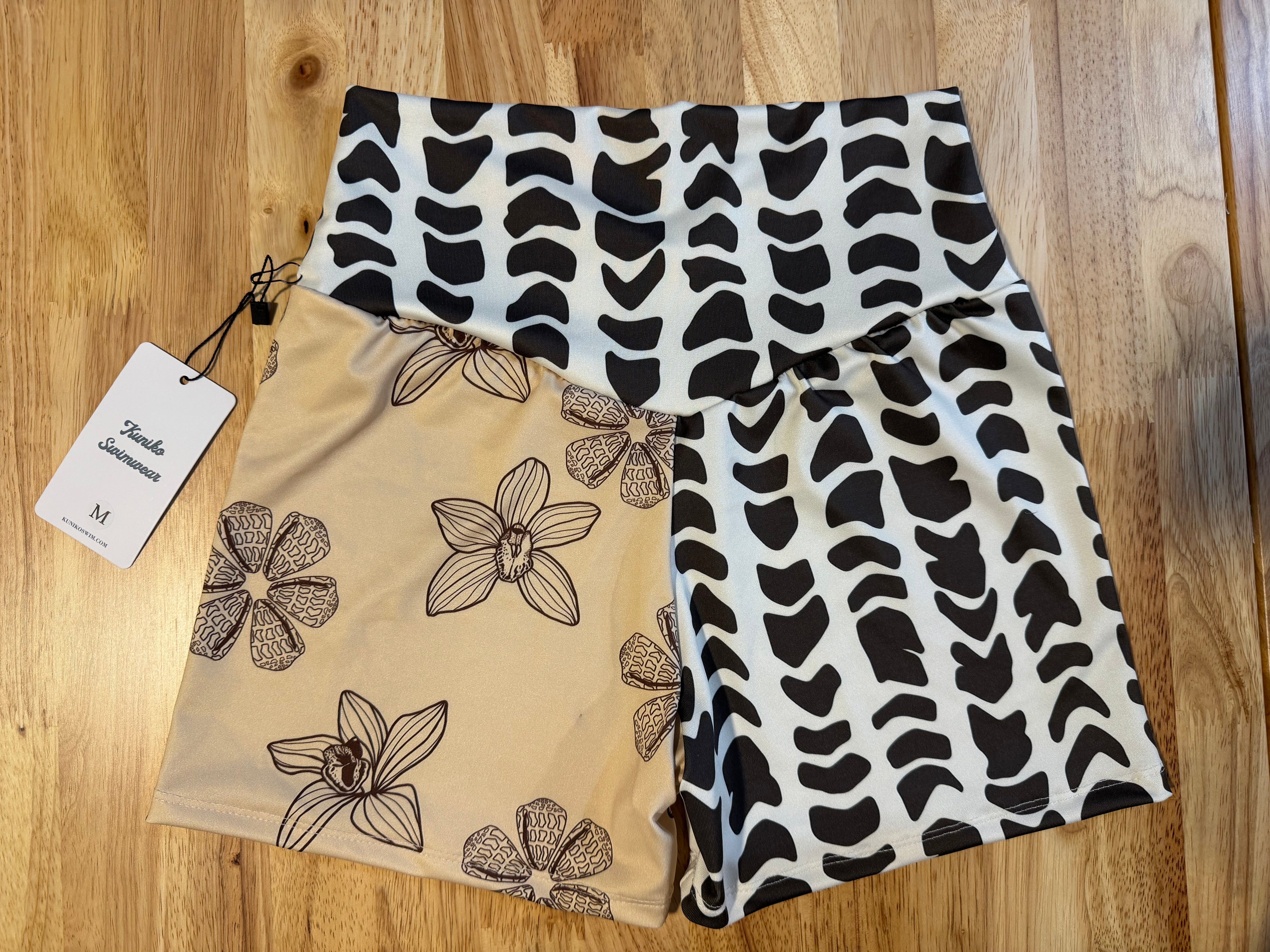Kapakahi Shorts- Chocolate Hebrew & Orchid Hebrew Puas