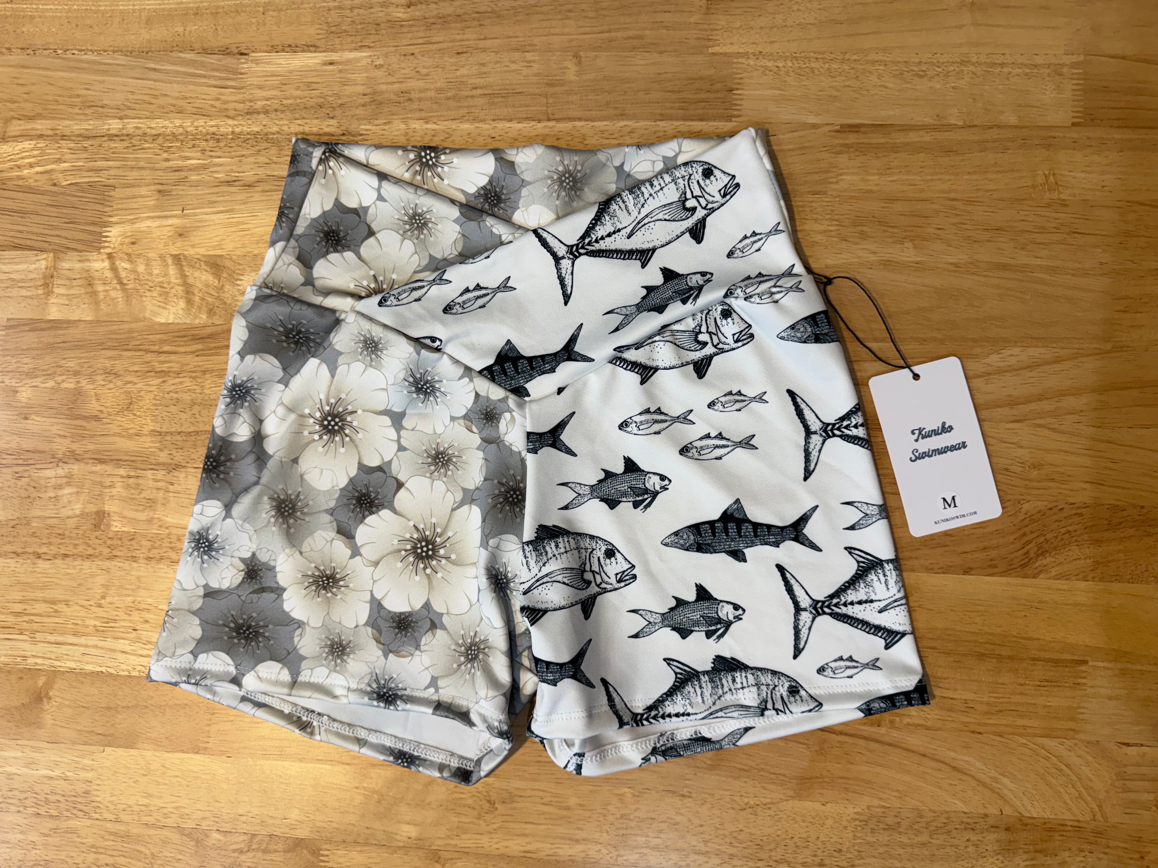 Kapakahi Shorts- I‘a & Sakura