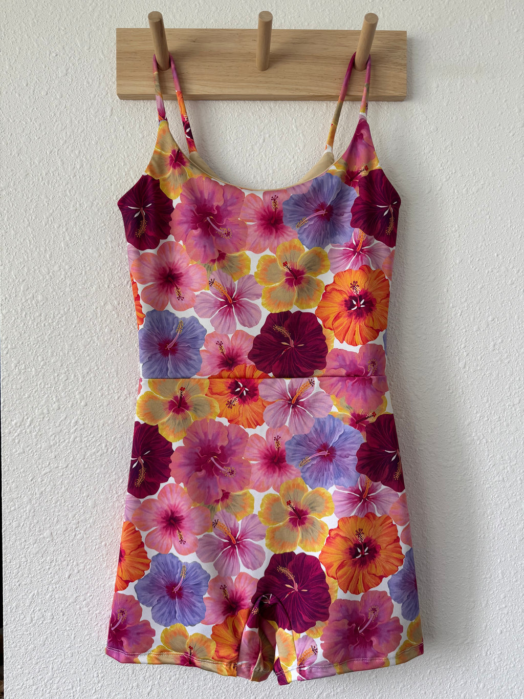 Maʻalahi Bodysuit in Hibiscus Dreams