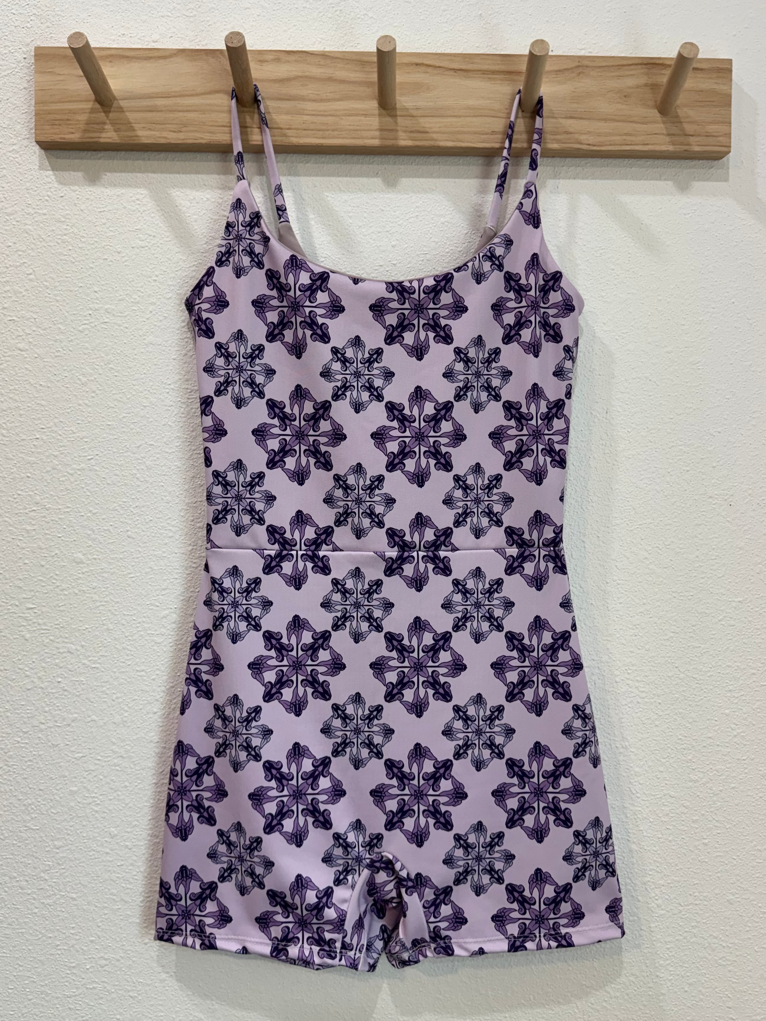 Maʻalahi Bodysuit in Lilac Pua Kalaunu Kuiki