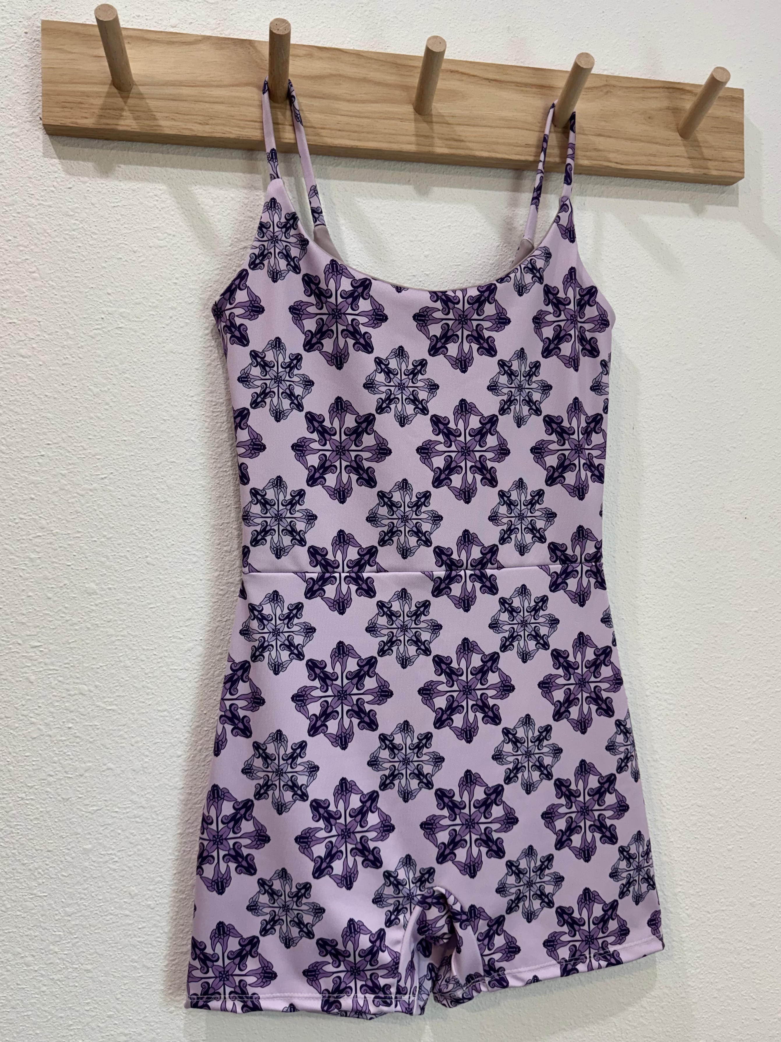 Maʻalahi Bodysuit in Lilac Pua Kalaunu Kuiki